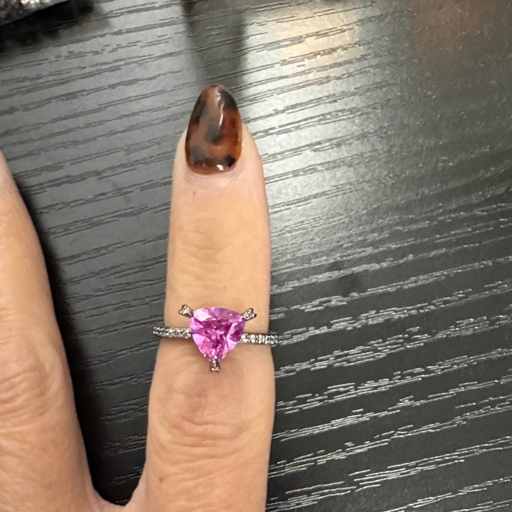 Elegant Pink Stone Silver Ring